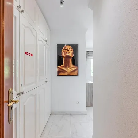Dolmen Group- Ricardo Soriano Apartment