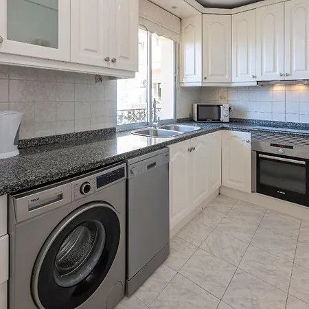 Apartment Dolmen Group- Ricardo Soriano *