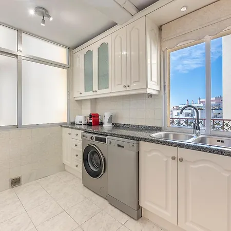 Apartment Dolmen Group- Ricardo Soriano *